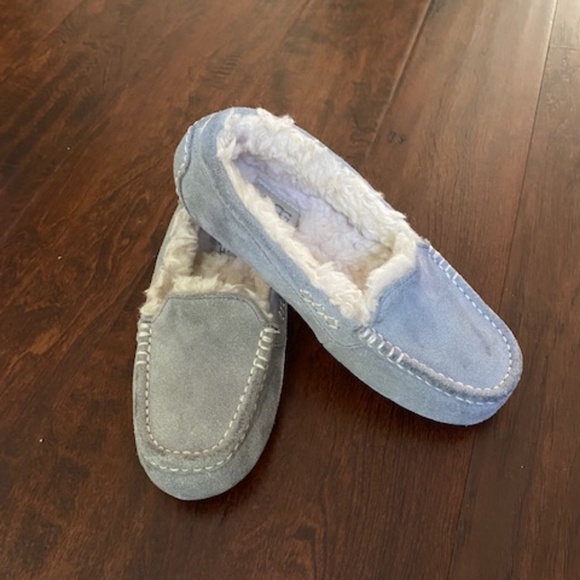 UGG Shoes - Ugg Ansley Suede Slipper Gray Size 6